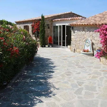 Casa U Maelou Lumio